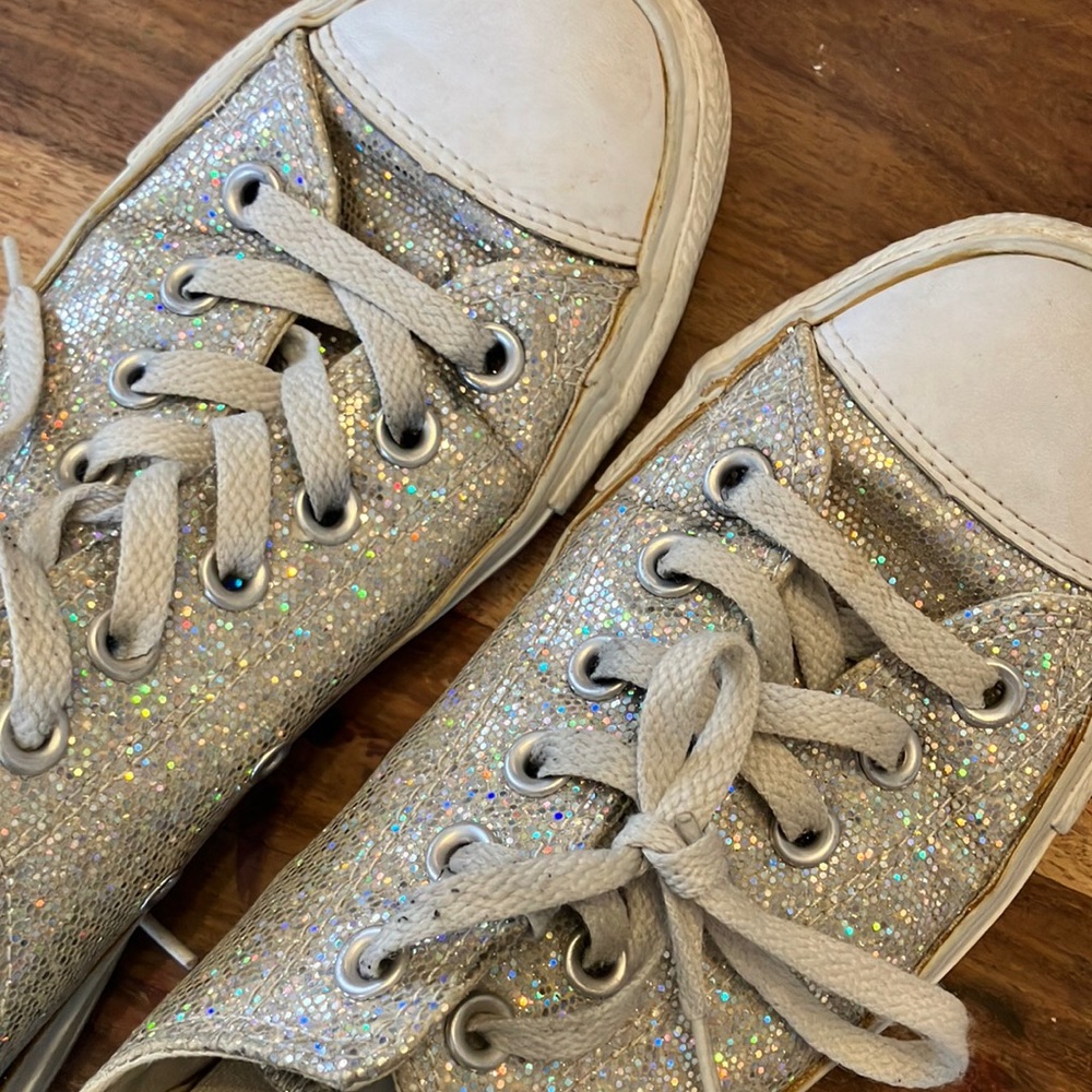 Silver Sparkle Converse All Stars. Low top, lace ups. Used. Leather toe. Unique!